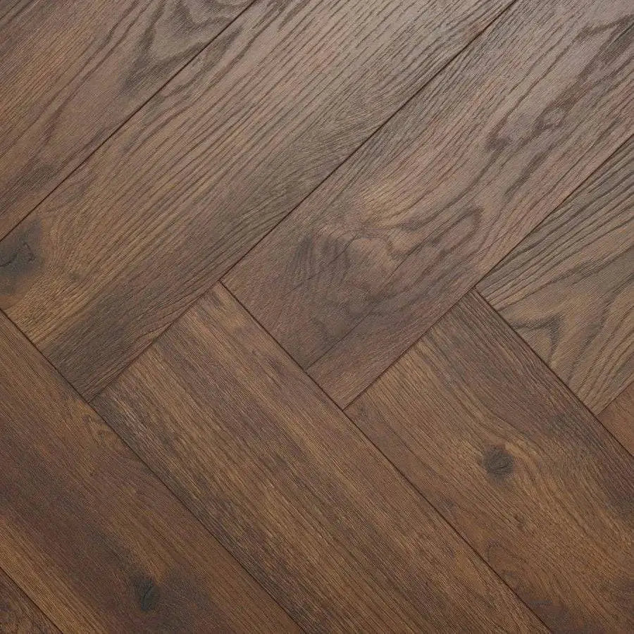 Marquant Eiken Donker